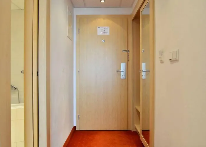 Olympik Artemis Hotel