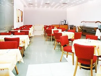 奥林匹克阿耳忒弥斯酒店 布拉格